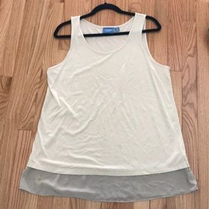 Vera Wang sleeveless top